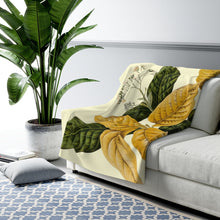 Load image into Gallery viewer, Pisonia Verdant Sherpa Throw Blanket
