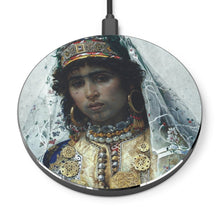 Load image into Gallery viewer, Berber Bride Baroque Noir Wireless Charging Pad
